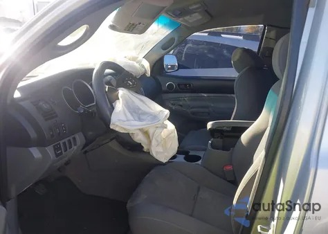 2005 Toyota Tacoma Prerunner V6 z USA, uszkodzony, nr VIN 5TETU62N45Z043437